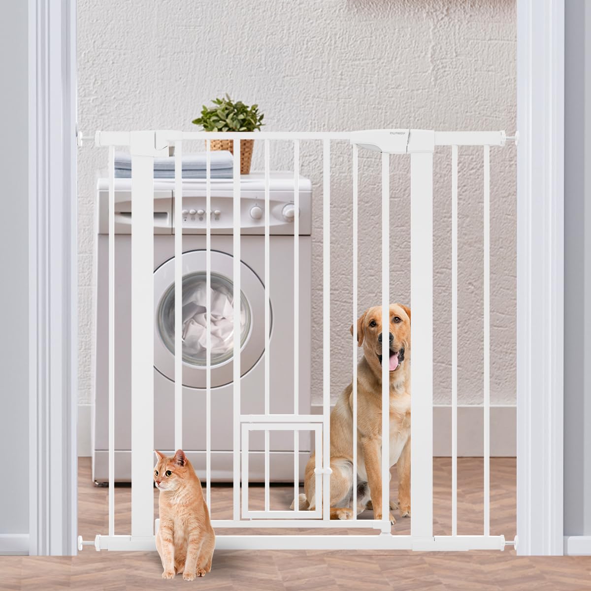 D714 36" Tall, 29.6"-40.5" Wide, White